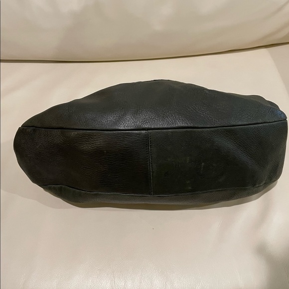 Bottega Veneta Handbag - Picture 8 of 10